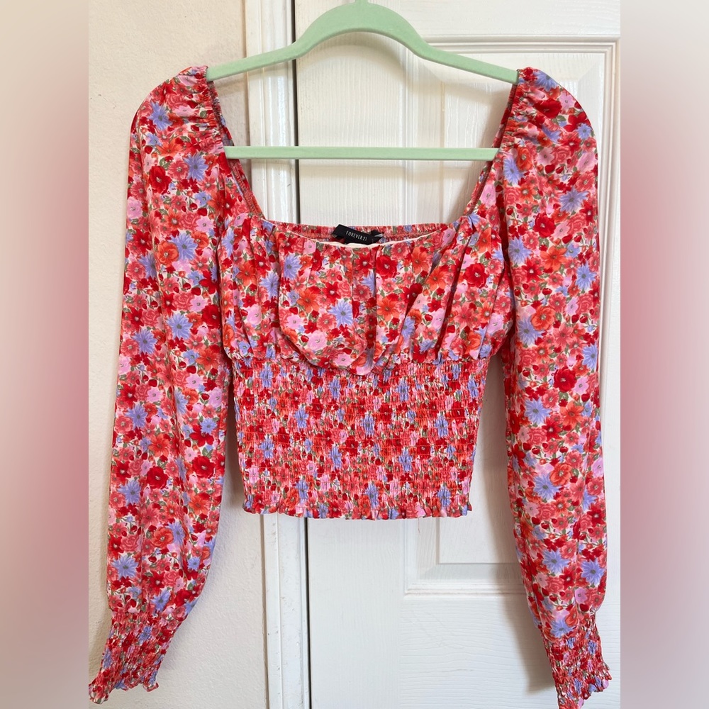 Red and pink flower crop long sleeve blouse